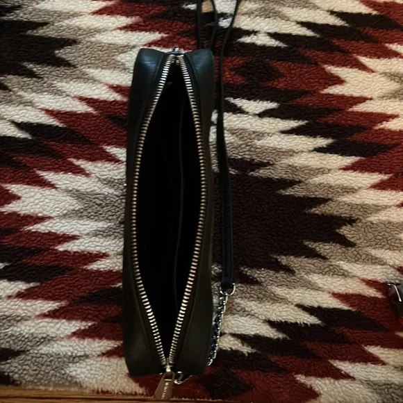 Michael Kors crossbody - Picture 3 of 3